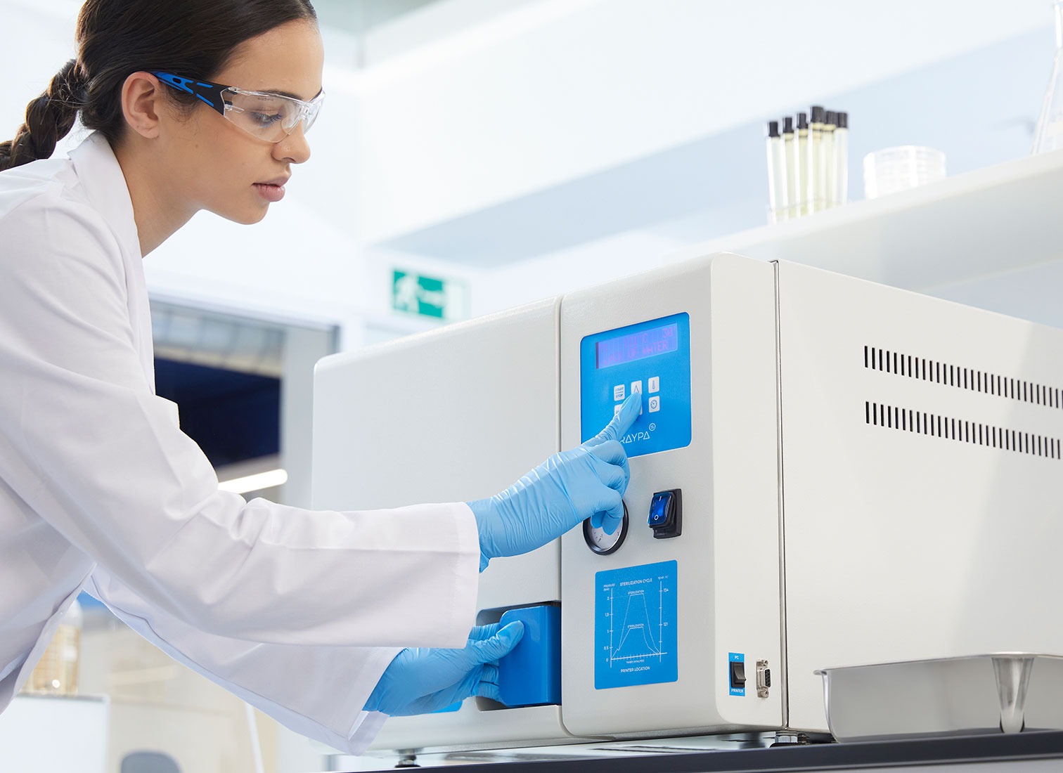 Autoclaves de sobremesa con secado 12 AHS DRY detalle2