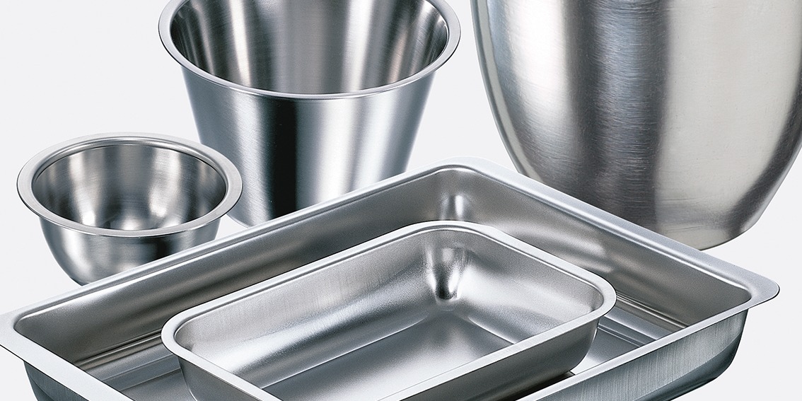 aplicaciones plastico metalico Objetos metálicos